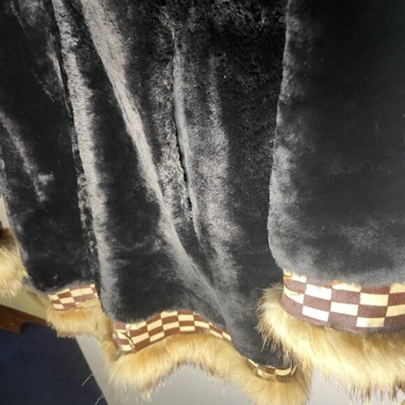 Vintage Fur Handmade Coat Medium - Picture 8 of 8